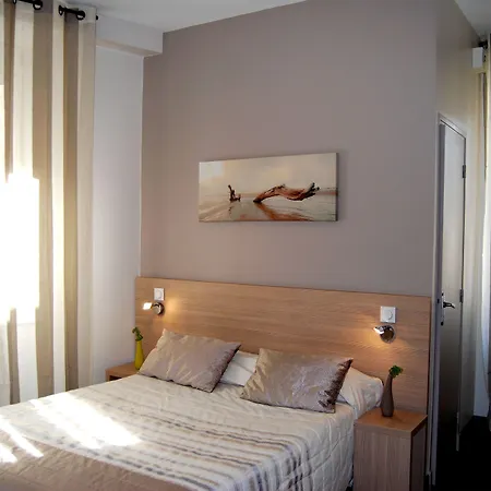 Logis Restaurant Du Midi - Centre Hotel Rodez