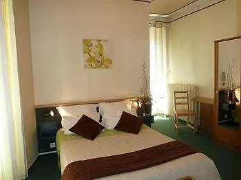 Logis Restaurant Du Midi - Centre 2* Rodez