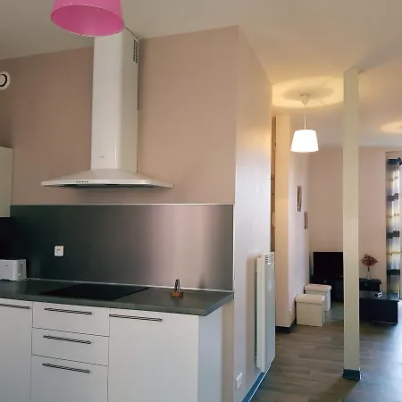 Hotel Logis Restaurant Du Midi - Centre