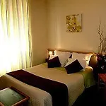 Logis Restaurant Du Midi - Centre 2*