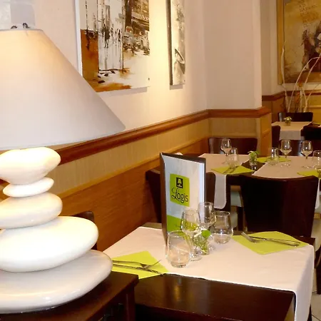 Logis Restaurant Du Midi - Centre 2* 로데즈