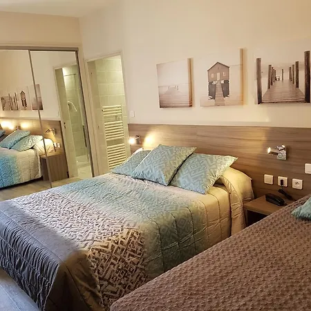 Logis Restaurant Du Midi - Centre 2*