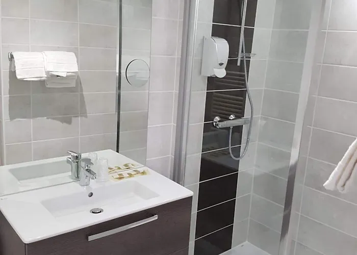 Logis Restaurant Du Midi - Centre